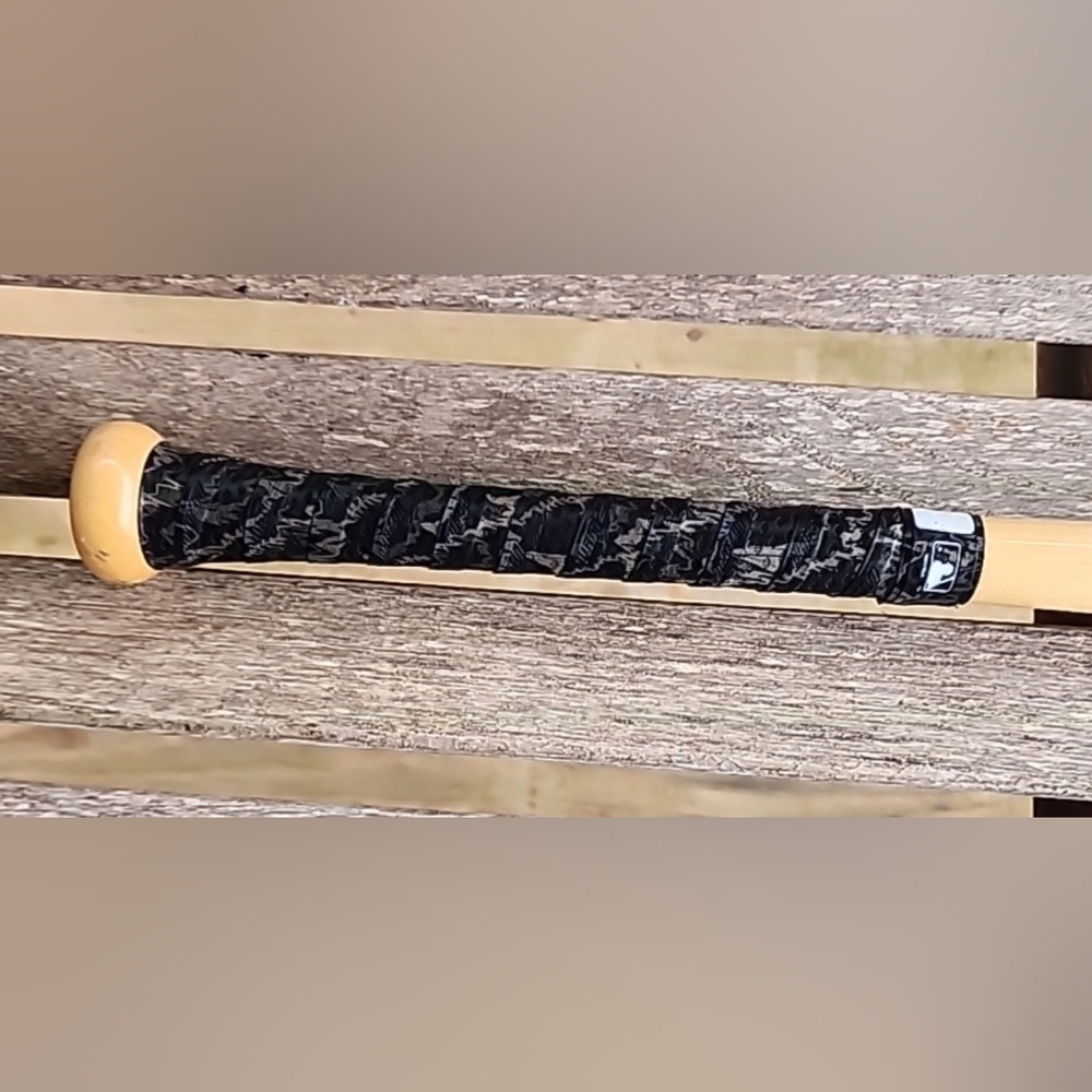 Marucci AB2 Custom Cut Pro-X  (Alex Bregman) (30")(27oz.)(-3) Maple Wood Bat. - Picture 12 of 13